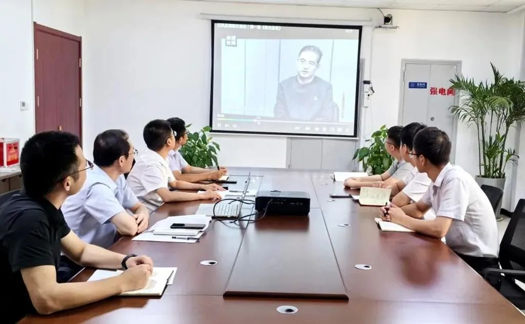 1722501321797828.jpg 1722501321797828.jpg